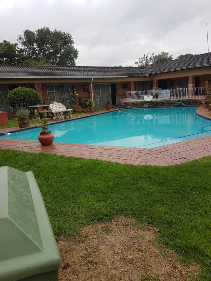 African Elephant Guesthouse Germiston Εξωτερικό φωτογραφία